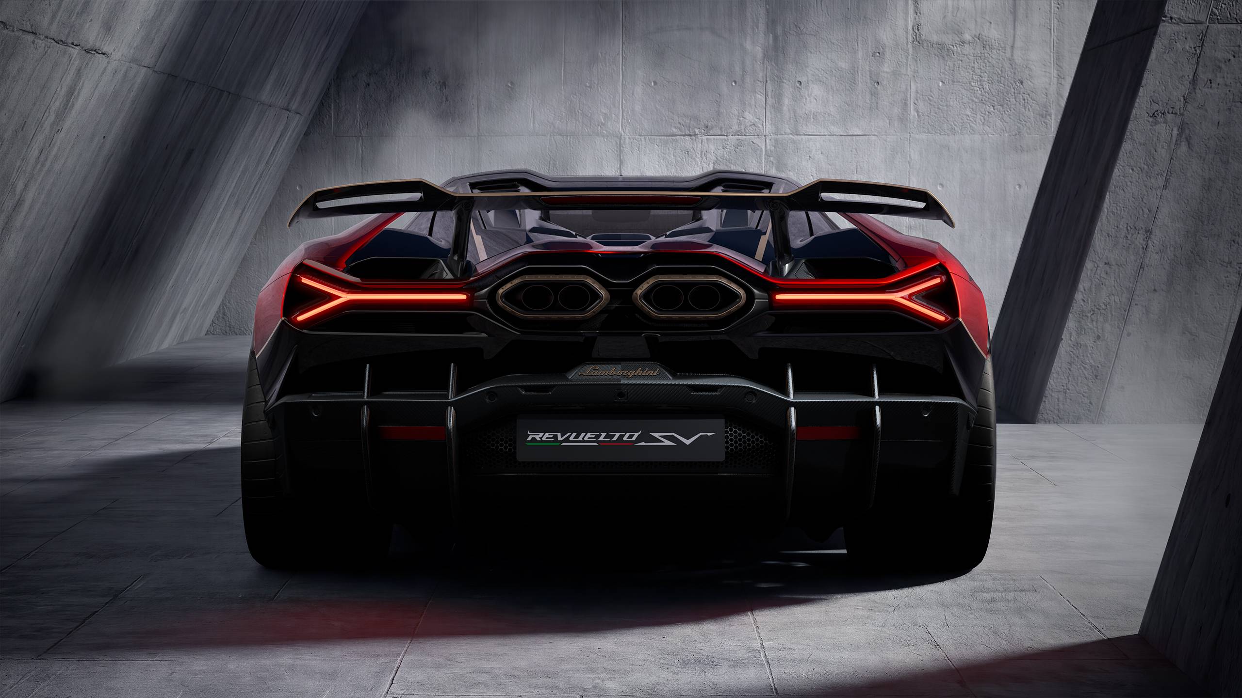 Lamborghini Lamborghini Revuelto SV